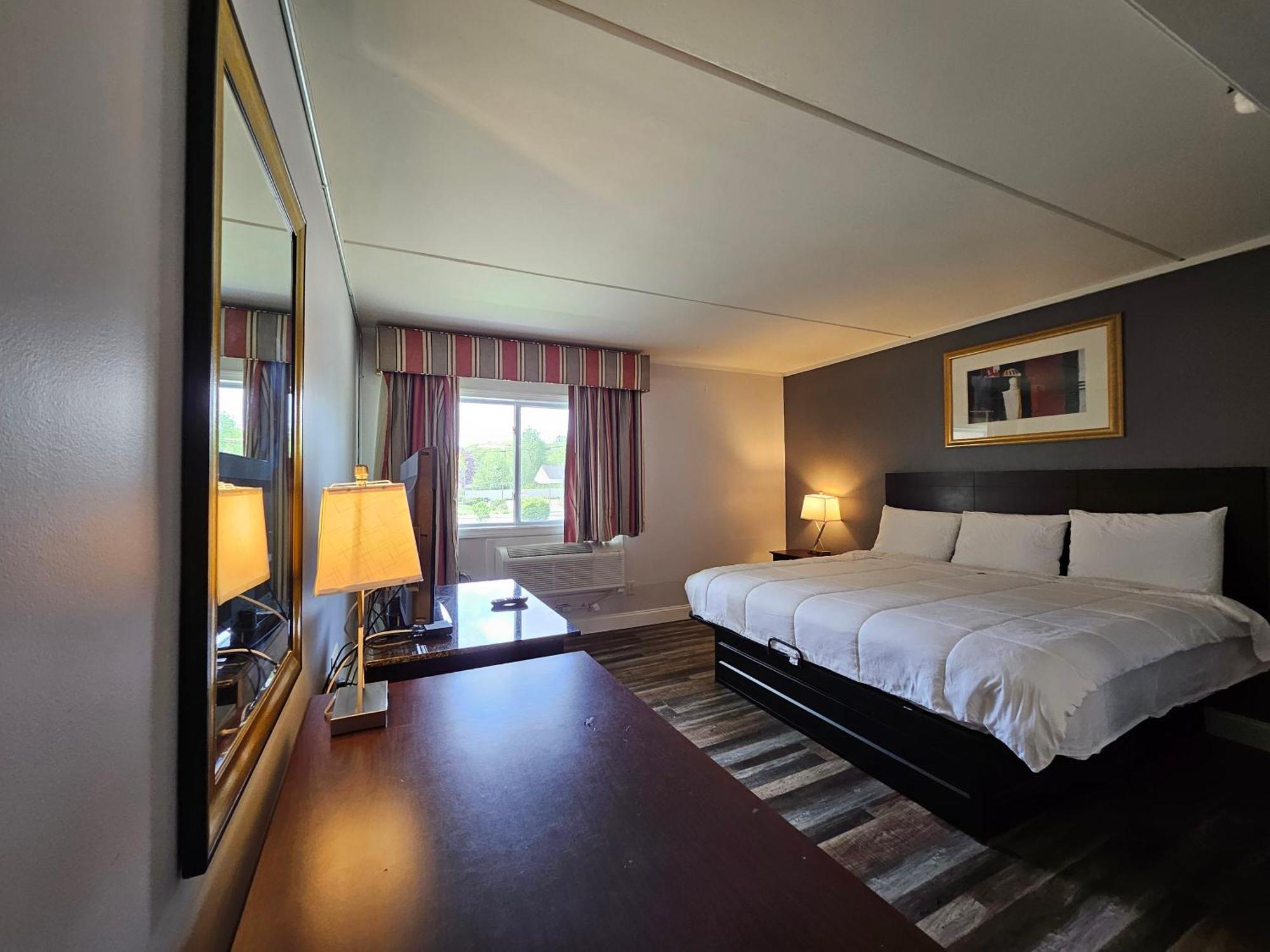 Center Street Value Inn Auburn Bagian luar foto