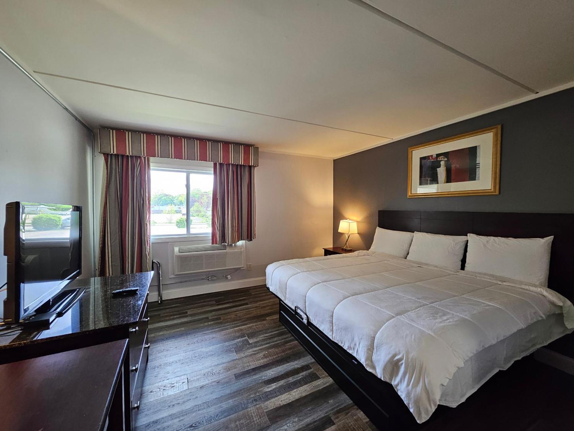 Center Street Value Inn Auburn Bagian luar foto