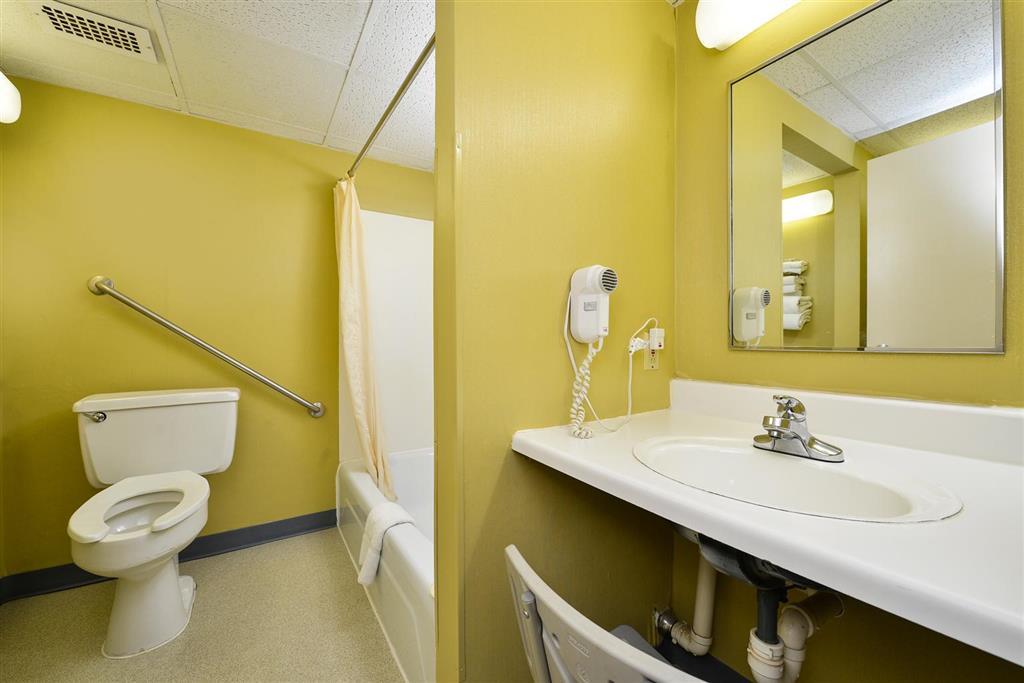 Center Street Value Inn Auburn Ruang foto